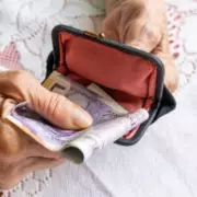 State Pension Age Changes Urge UK Retirees Born 1960-1977 to Check Eligibility