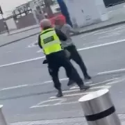 Suspected Shoplifter Clotheslined by Security Outside Birmingham Primark