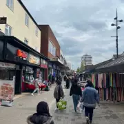 UK Retail Sales Drop 0.4% in February as High Street Struggles Continue