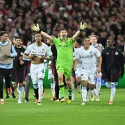 Unai Emery Advises Emi Martinez to Stay Focused Ahead of Lille Return