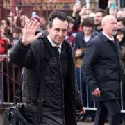 Unai Emery Urges Aston Villa Unity for Crucial Chelsea Champions League Clash