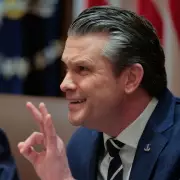 US Defense Chief Warns London Could Be Within Range of Iranian Missiles