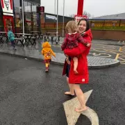 Warwickshire Mother Advocates Barefoot Living for Her Four Children