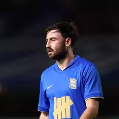 Davies explains Roberts and Gray snubs, holds talks with winger