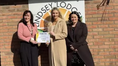Gleeson Homes Donates £1,000 to Lindsey Lodge Hospice in Scunthorpe