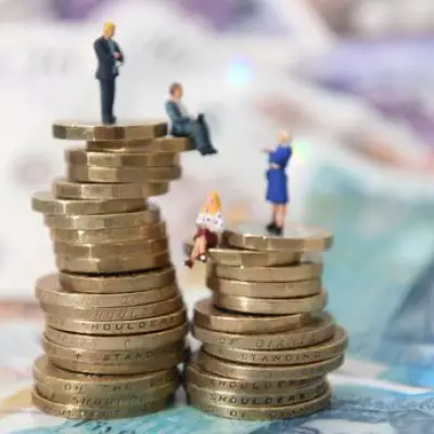 HMRC Urges Parents to Extend Child Benefit by 31 August