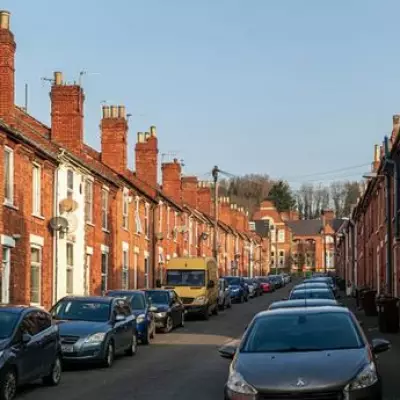 Labour Announces EV Charging Rule Changes for Households Without Driveways