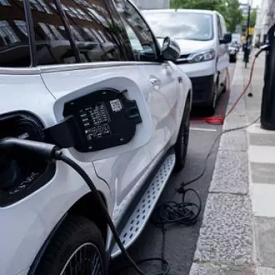 Labour's Electric Vehicle Subsidy Scheme Criticized by UK Watchdog