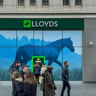Lloyds Bank £200 Switching Bonus: Act Before April 30 Deadline