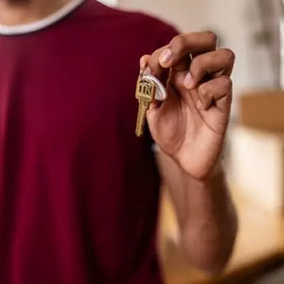 Middle East Conflict Drives UK Mortgage Rates Up by £1,600 Annually