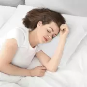 Amazon's 'Cloud-Like' Pillow 4-Pack Slashed to £4.84 Each in Limited Offer