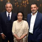 Birmingham Restaurant Owner Honors Bollywood Legend Asha Bhosle After Her Passing