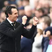Emery challenges Villa squad to target third place finish