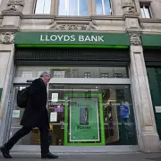 Lloyds Bank Offers £50 Referral Bonus to Customers in Birmingham
