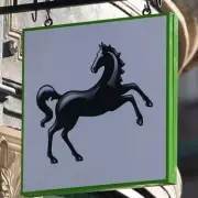 Lloyds Banking Group Profits Surge on Higher Income Forecast