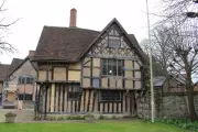 Shakespeare Family Home in Stratford Added to Heritage at Risk List