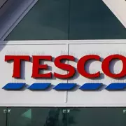 Tesco Pioneers QR Code Switch in UK Supermarket First for Sausages