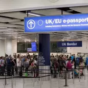 UK Tourists Face New '3 Day Rule' for Laos Entry, Foreign Office Warns