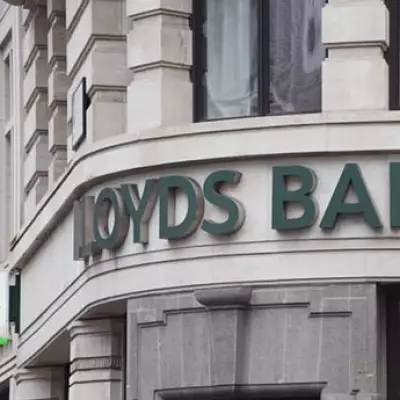 Lloyds Bank Clarifies 48-72 Hour Rule for Account Statements