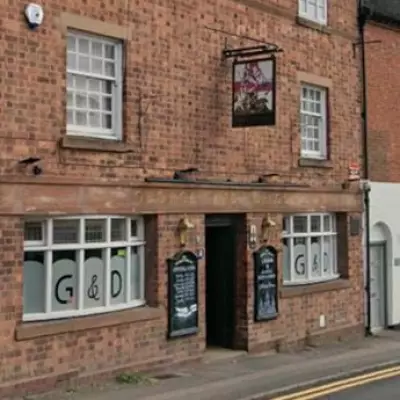 Midlands Landlord Chris Whelan Dies at 39; Fundraiser Launched for Family