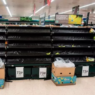 Tesco, Asda, Morrisons to Pay Shoppers for Returning Bottles and Cans