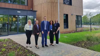 Tom Morrison MP Blown Away by New Moya Cole Hospice in Heald Green