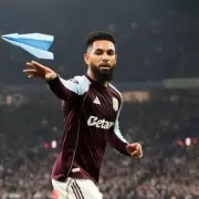 Aston Villa's Douglas Luiz Faces Uncertain Future Amid Juventus U-Turn