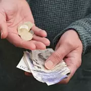 DWP Brings Forward £965 State Pension Payment for Late May Bank Holiday