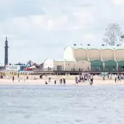 Major Manhunt After Two Teenage Girls Raped on Great Yarmouth Beach