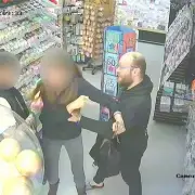 Midland Shopkeeper in Flip Flops Confronts Three Suspected Thieves Over £1.99 Card