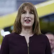 Rachel Reeves Considers 22% Charge on Cash ISA Interest
