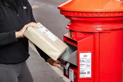 Birmingham Parcel Postage: Compare Courier Delivery Costs