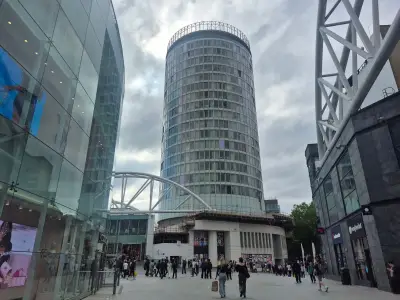 Birmingham Rotunda Scaffolding Still Up After Three Years: What's Happening?