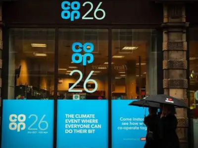 Co-op and Deliveroo Launch £3 Surprise Food Bags for Shoppers