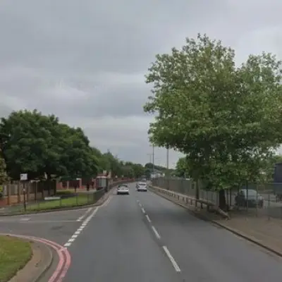 Driver dies after car hits tree in Smethwick early morning crash