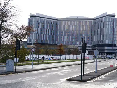 Glasgow Hospital Unit Lockdown Over Possible Ebola Case