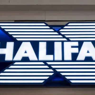 Halifax Clarifies Card Replacement and Contactless Activation Rules
