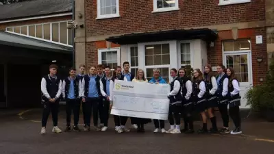 Hindhead School Students Raise £1,000 for Children's Hospice Charity