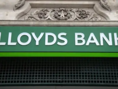 Lloyds Bank Warns Customers May Need Multiple Visits for £700 Coin Deposit
