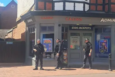 Man Carrying Samurai Sword Arrested in Birmingham Town Centre