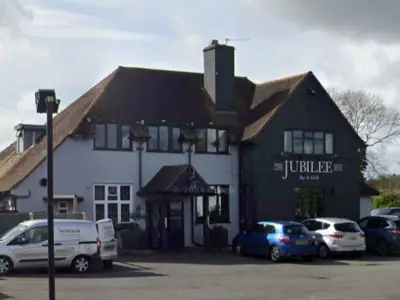 Midland Pub Closes Over Heatwave: 'We Have to Look After Staff'