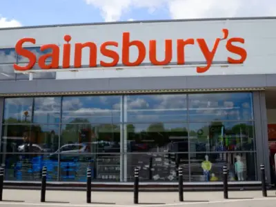 Mum fined £150 for kale leaf in trolley while collecting food for vulnerable