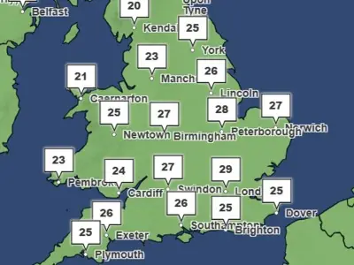 Next 30C UK Heatwave Days Away as Weather Maps Turn Red