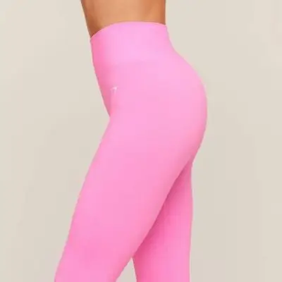 Personal Trainer's Favorite High-Waisted Leggings Are 'Super Comfortable'