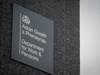 Petition Urges DWP to Extend Carer's Allowance to Under 35-Hour Carers
