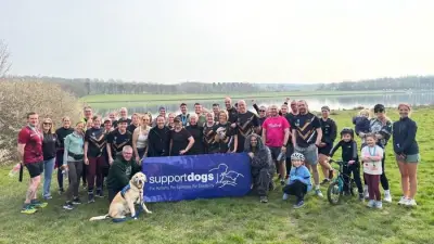 Sheffield Runners Tackle Great North Run to Fund Training of Support Dogs
