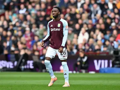 Sunderland Eye Aston Villa's Lamare Bogarde as Xhaka Replacement