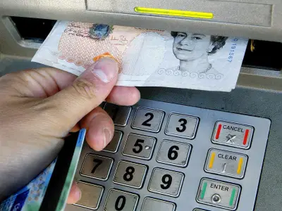 UK Households Warned Over £20 Note Scams: Police Probe Incidents