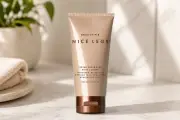 Beauty Pie's Nice Legs Tinted Body Lotion: Summer Leg Makeup Review