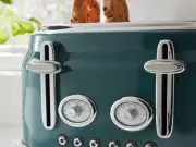 Dunelm's Retro Toaster That 'Makes Kitchens Look Glamorous' Now £31